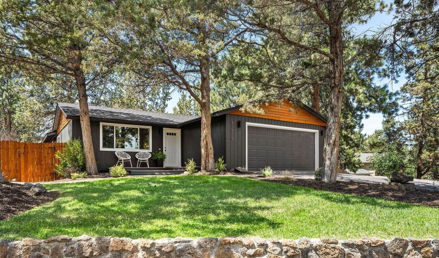 61579 Rockway Ter, Bend, OR 97702 - 3 Beds, 2 Bath