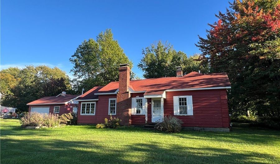 6450 Lake Rd W, Ashtabula, OH 44004 - 3 Beds, 2 Bath