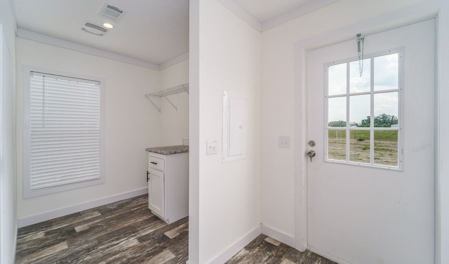 4043 Lake Mayers, Baxley, GA 31513 - 3 Beds, 2 Bath