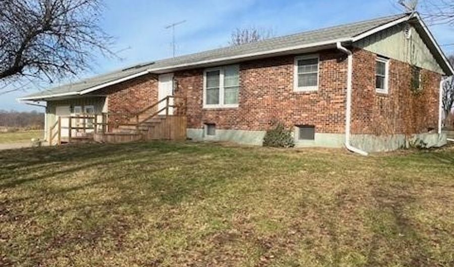 24421 Hickory St, Bevier, MO 63532 - 4 Beds, 2 Bath