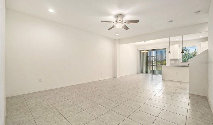 6208 CAMINO Dr, Apollo Beach, FL 33572 - 3 Beds, 3 Bath