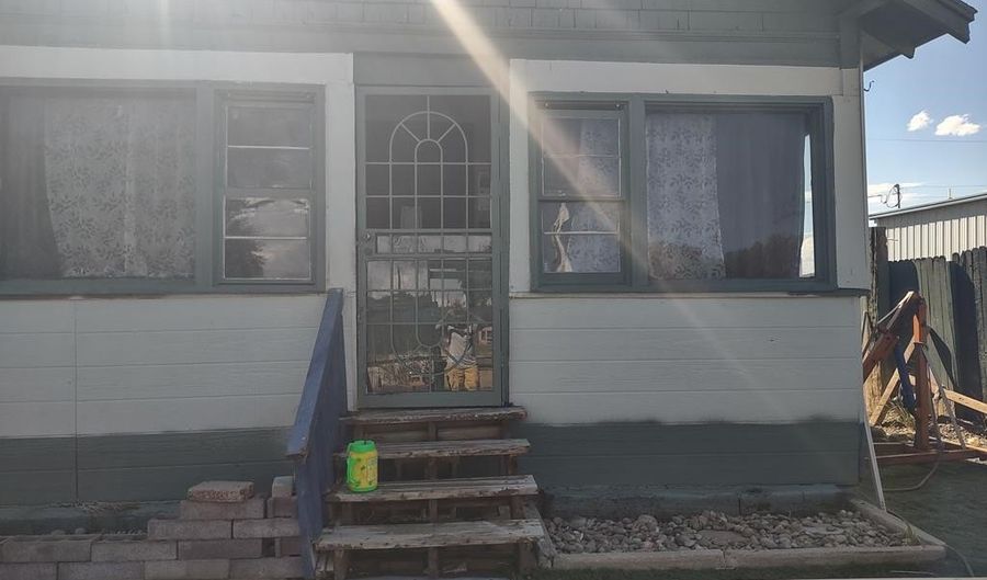 108 College Ave, Boone, CO 81025 - 3 Beds, 1 Bath