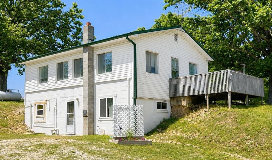 9713 County Road Y-521, Ava, MO 65608 - 1 Beds, 1 Bath