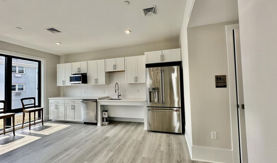 218 3rd Ave 304, Asbury Park, NJ 07712 - 2 Beds, 2 Bath