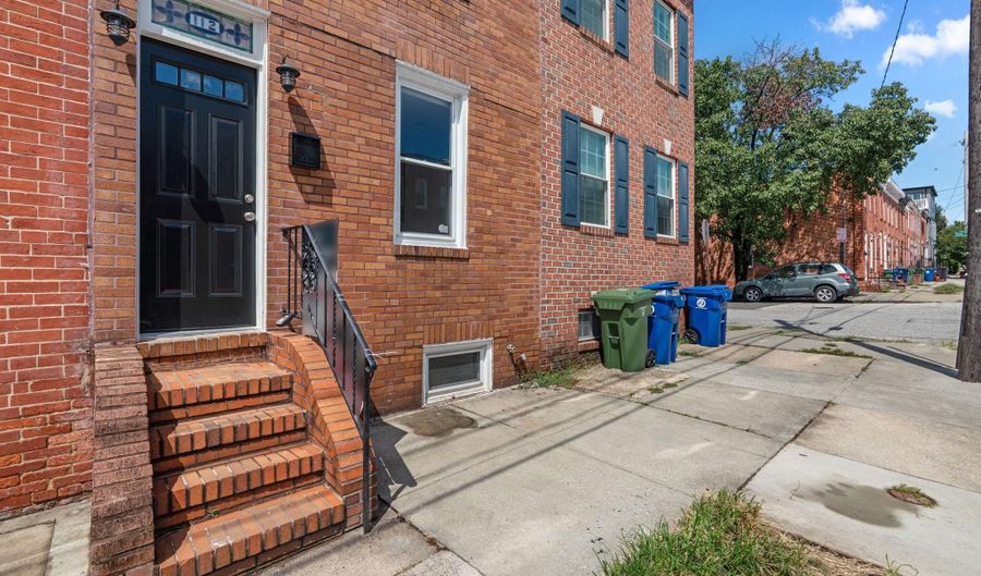 112 E RANDALL St, Baltimore, MD 21230 - 2 Beds, 3 Bath