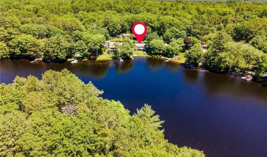 31 Sunset Dr, Hopkinton, RI 02832 - 3 Beds, 1 Bath