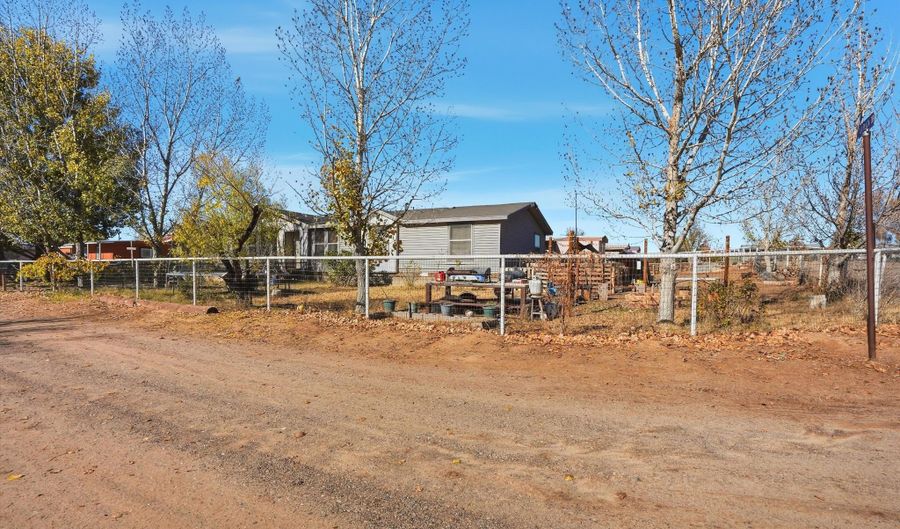 21 Agua Fria Rd, Belen, NM 87002 - 4 Beds, 2 Bath