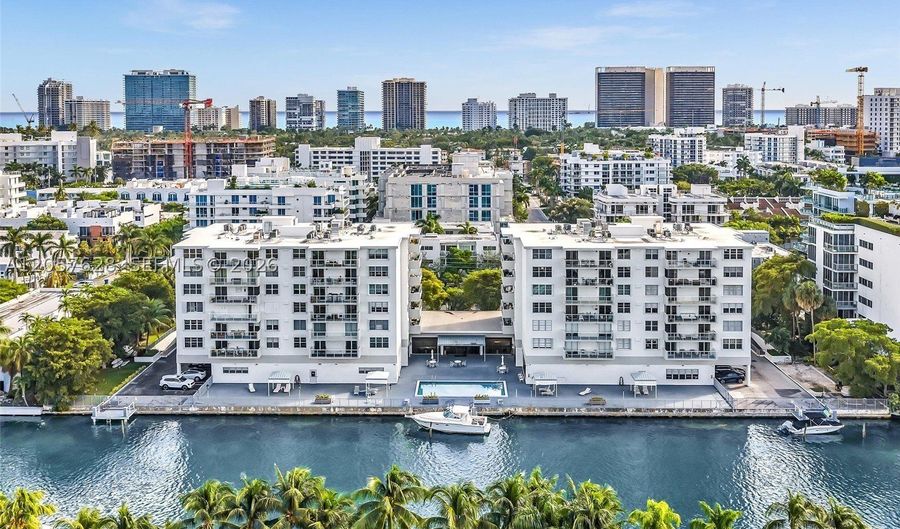 10000 W Bay Harbor Dr 201, Bay Harbor Islands, FL 33154 - 2 Beds, 3 Bath