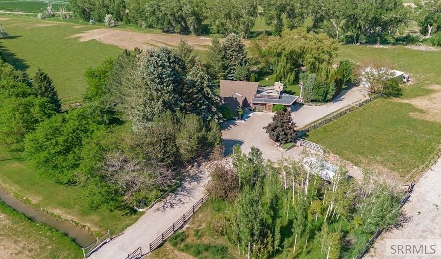 454 W 350 N, Blackfoot, ID 83221 - 3 Beds, 2 Bath