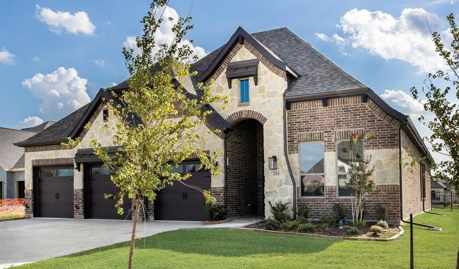 204 Links Ct, Heath, TX 75032 - 3 Beds, 2 Bath