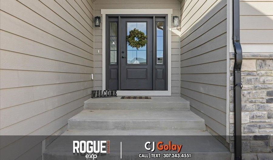 2773 Laredo Way, Casper, WY 82609 - 5 Beds, 3 Bath