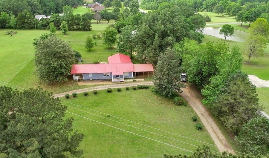 1460 Mount Olivet Rd, Batesville, MS 38606 - 4 Beds, 3 Bath