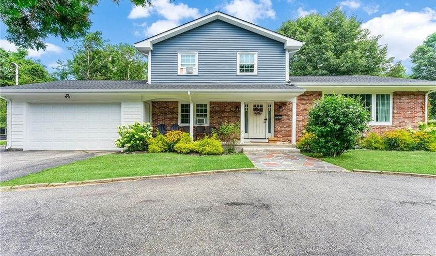 1375 Louisquissett Pike, North Providence, RI 02904 - 4 Beds, 3 Bath