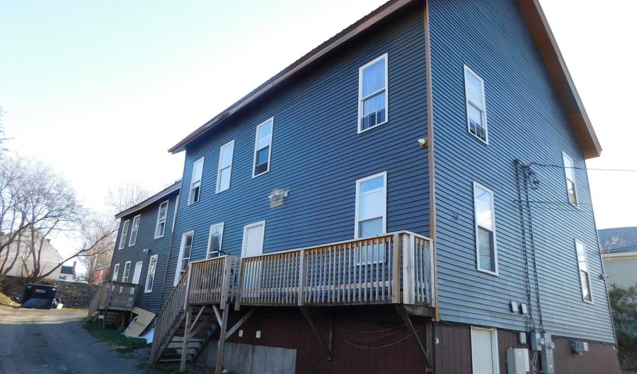 74-76 Court St, Bangor, ME 04401 - 0 Beds, 16 Bath