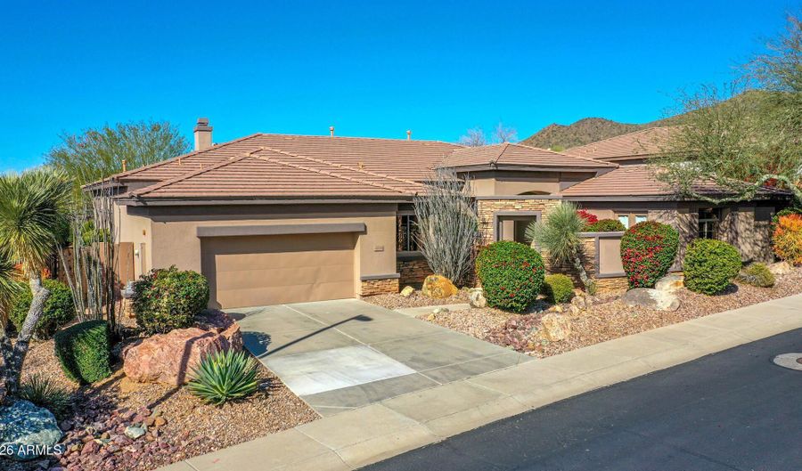 42008 N Astoria Way, Anthem, AZ 85086 - 4 Beds, 4 Bath