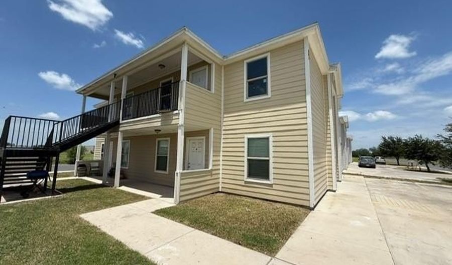 311 E Eisenhower Ave A, Alton, TX 78573 - 3 Beds, 2 Bath