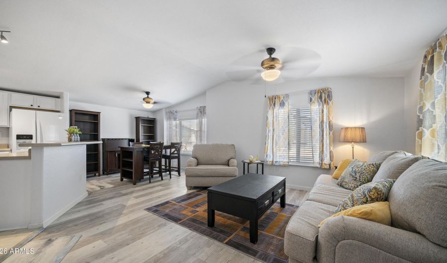 3355 S CORTEZ Rd 6, Apache Junction, AZ 85119 - 2 Beds, 2 Bath