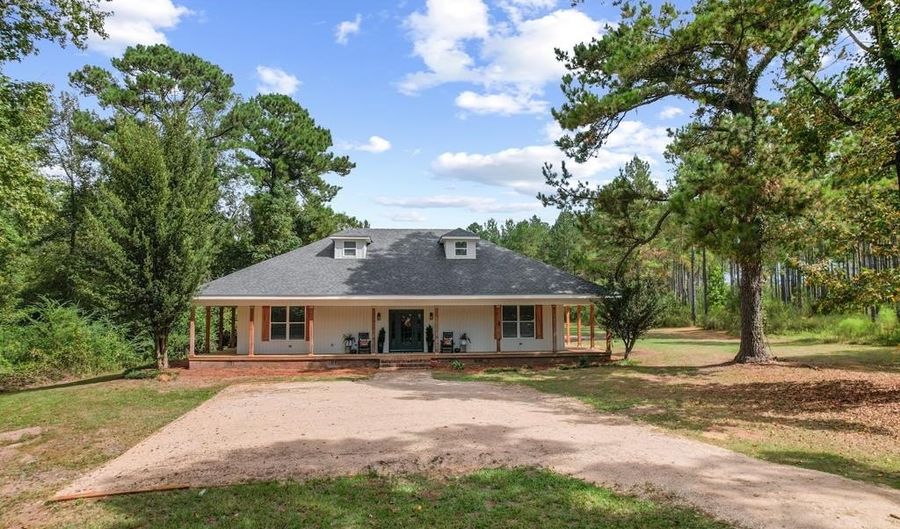 1289 Bruner Pond Rd, Ashford, AL 36312 - 4 Beds, 4 Bath