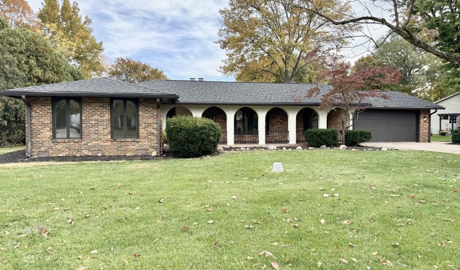 6408 Rosalind Ln, Anderson, IN 46013 - 3 Beds, 2 Bath