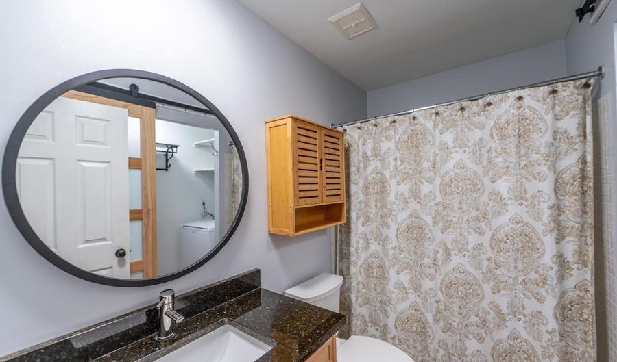 322 OLD FORGE Xing 322, Devon, PA 19333 - 2 Beds, 2 Bath