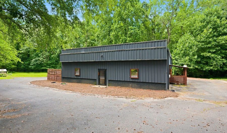 240 Presher Rd, Anderson, SC 29625 - 2 Beds, 1 Bath