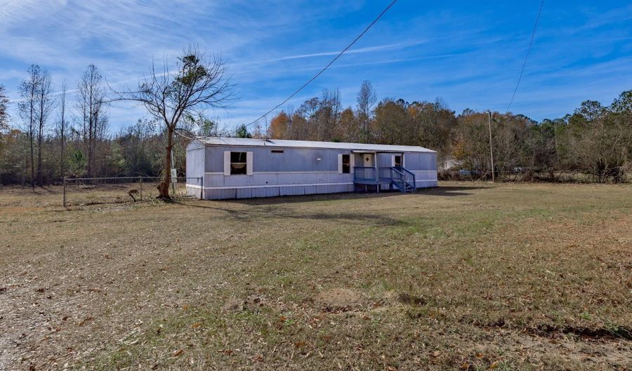 230 Placid Cir, Batesburg, SC 29006 - 3 Beds, 1 Bath