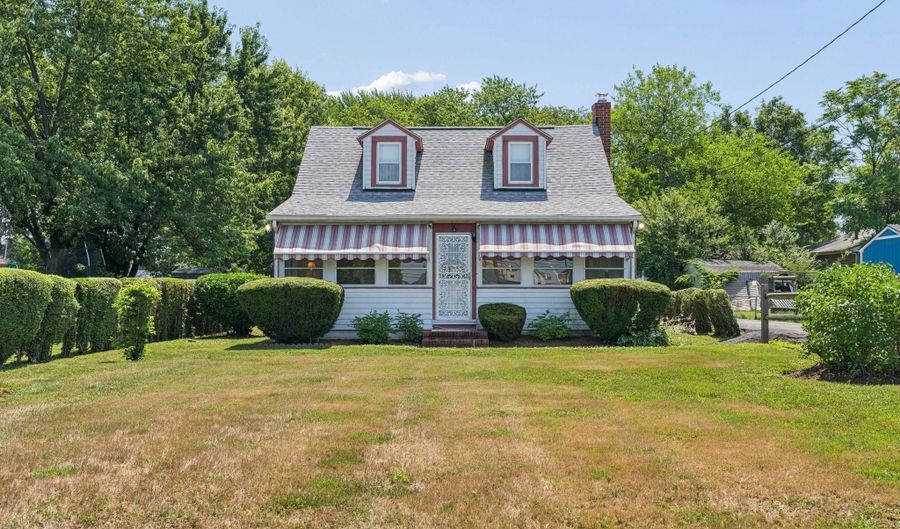19 OLD SOLOMONS ISLAND Rd, Annapolis, MD 21401 - 4 Beds, 2 Bath