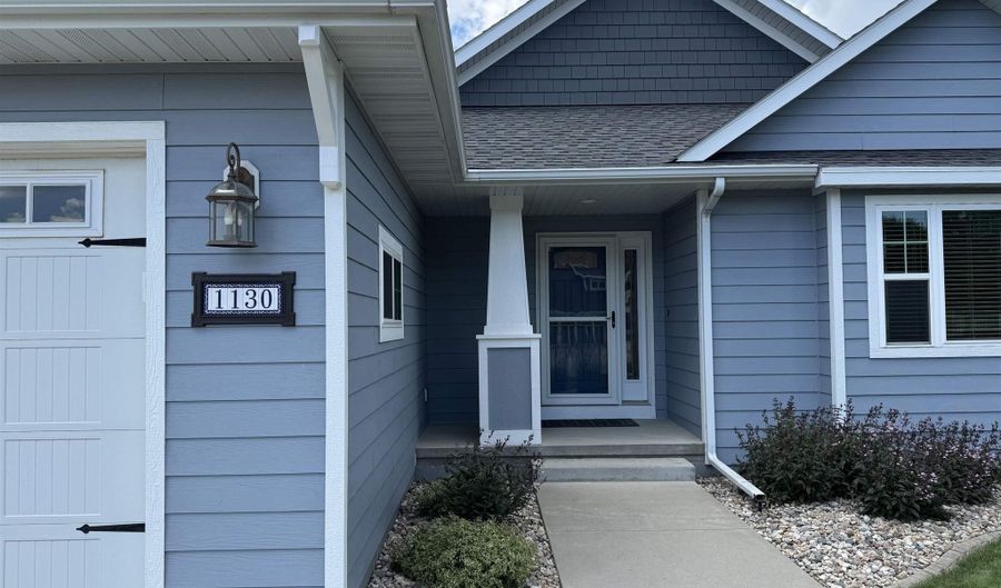 1130 Indian Hills Rd, Brookings, SD 57006 - 4 Beds, 3 Bath