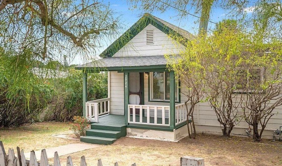 2924 Helix St, Spring Valley, CA 91977 - 2 Beds, 1 Bath