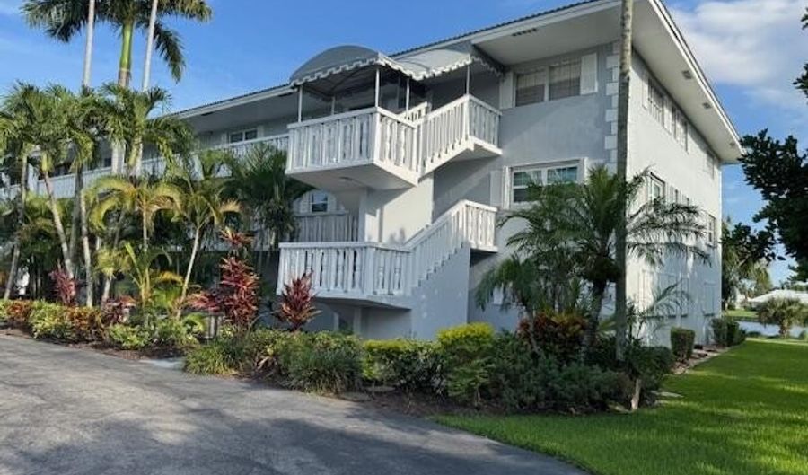 169 Atlantis Blvd 206, Atlantis, FL 33462 - 2 Beds, 2 Bath