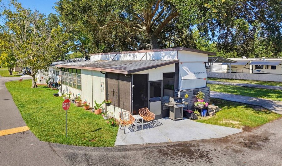 20 Coral, Auburndale, FL 33823 - 2 Beds, 1 Bath