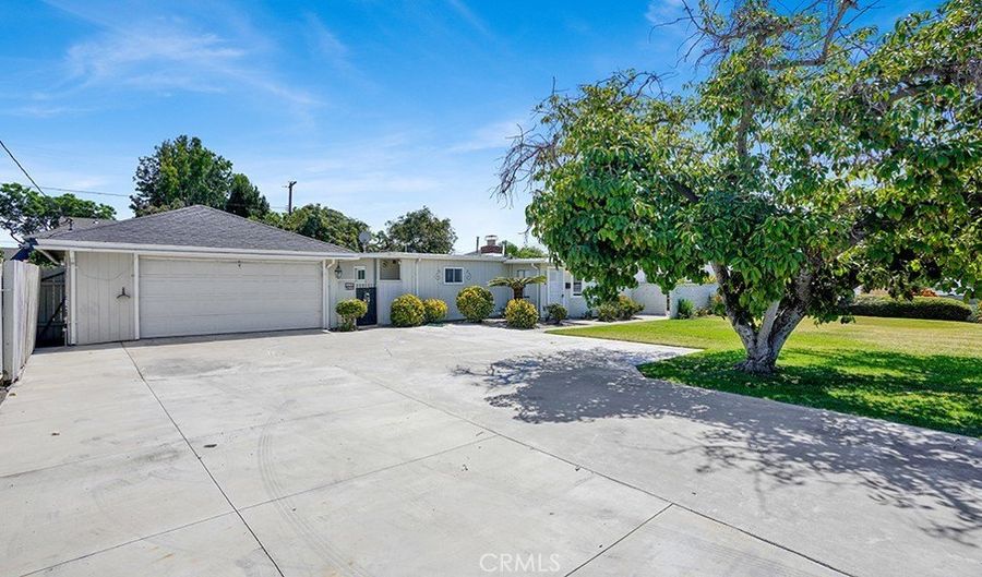 1226 W North, Anaheim, CA 92801 - 3 Beds, 2 Bath