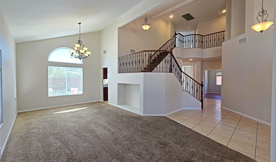 263 McNerney, Henderson, NV 89012 - 4 Beds, 3 Bath