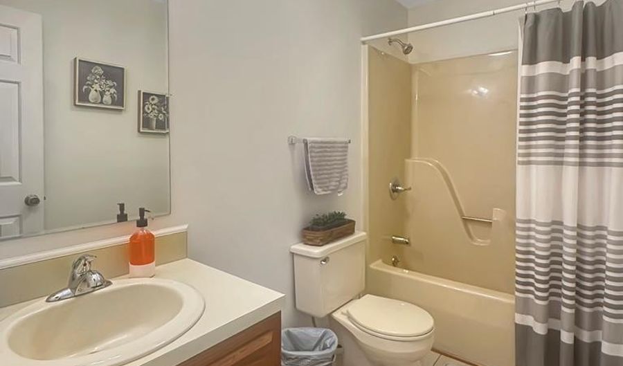 421 Conner Ln, Axton, VA 24054 - 4 Beds, 3 Bath
