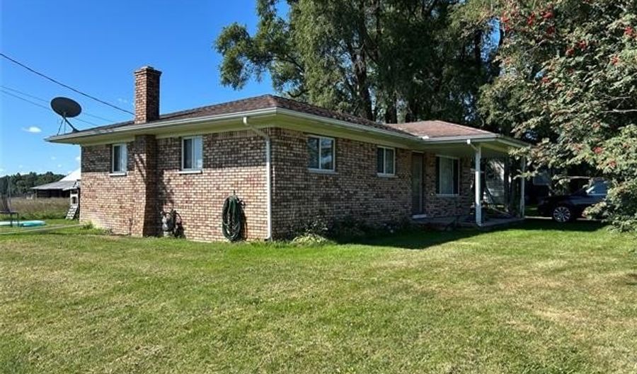 16401 Almont Rd, Allenton, MI 48002 - 3 Beds, 1 Bath