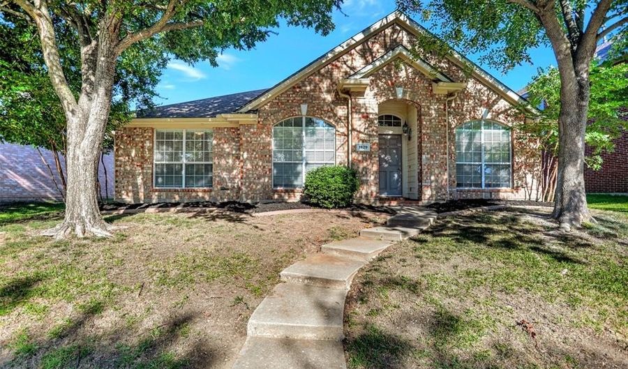 1629 Lakeside Dr, Allen, TX 75002 - 4 Beds, 2 Bath