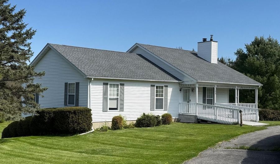 21 Ohandley Dr, Amenia, NY 12501 - 3 Beds, 3 Bath
