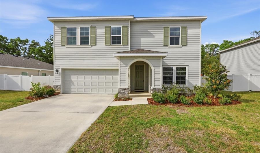 17526 NW 173RD Rd, Alachua, FL 32615 - 5 Beds, 3 Bath