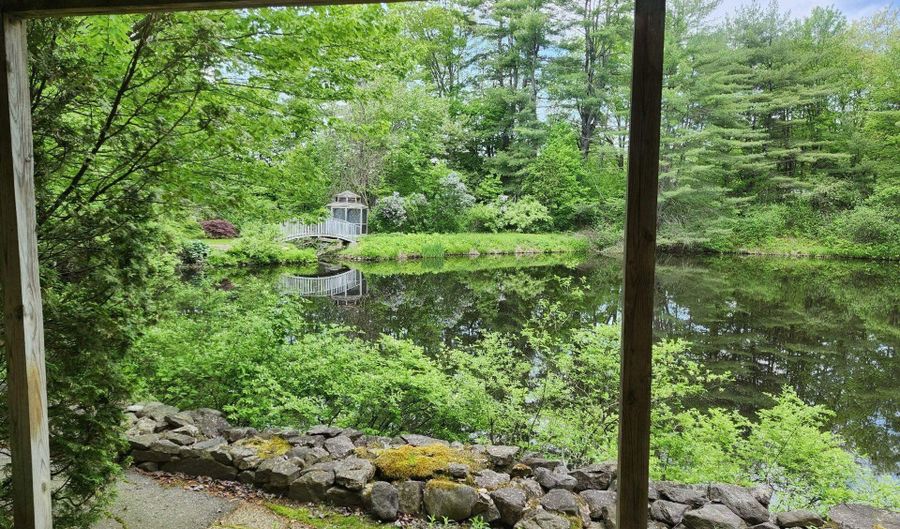 28 Great Brook Dr, Belmont, NH 03220 - 3 Beds, 2 Bath