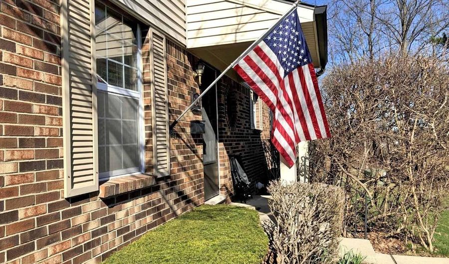 3456 Burbank Dr, Ann Arbor, MI 48105 - 3 Beds, 2 Bath