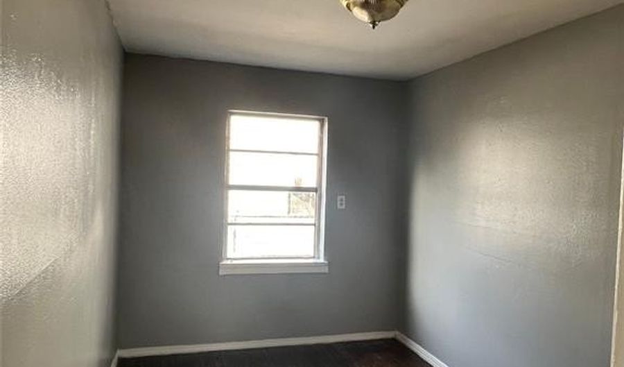 2729 Marquette St, Shreveport, LA 71108 - 2 Beds, 1 Bath