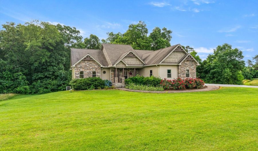 1323 County Road 750, Athens, TN 37303 - 3 Beds, 2 Bath