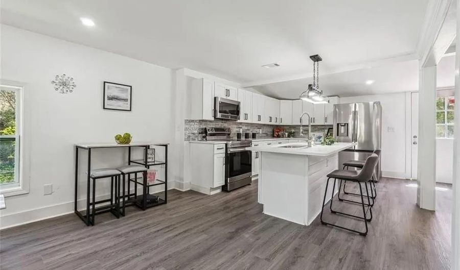 6633 Highway 140 NW, Adairsville, GA 30103 - 3 Beds, 3 Bath