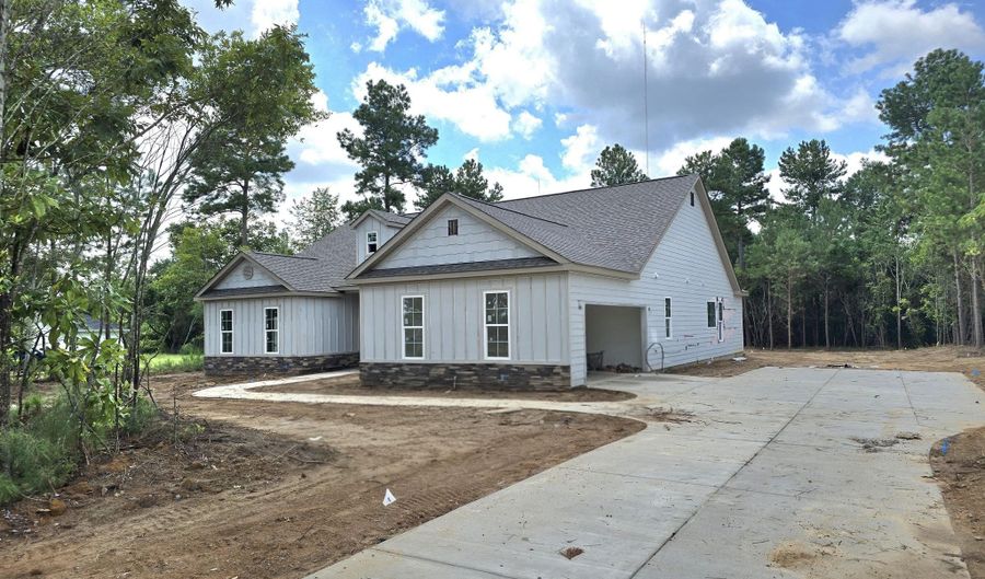 1403 Bellingham Dr, Beech Island, SC 29842 - 4 Beds, 4 Bath