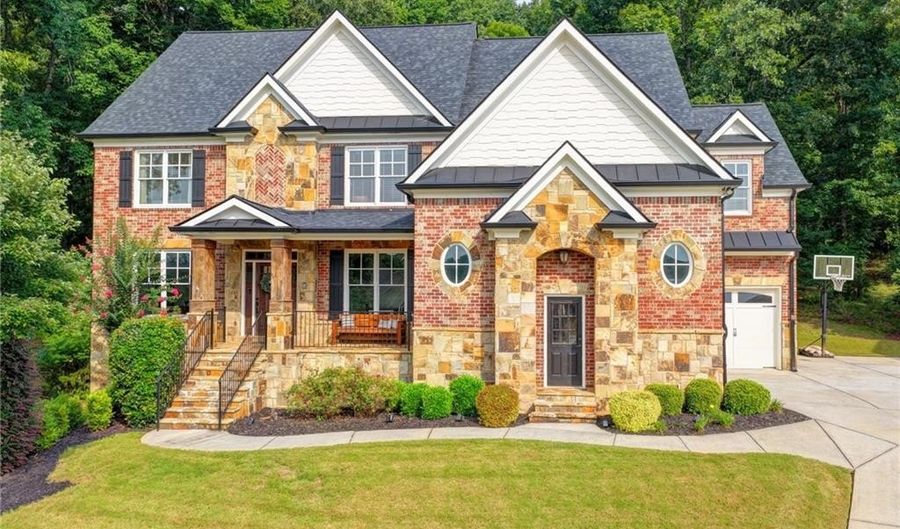 1349 Woodtrace Ln, Auburn, GA 30011 - 6 Beds, 5 Bath