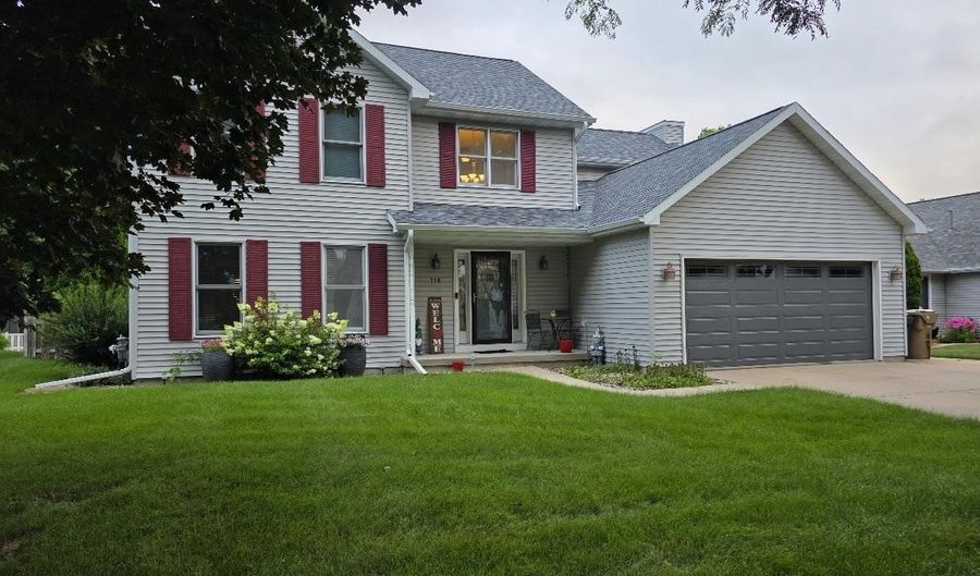 118 Briar Crest St, Madison, WI 53704 - 3 Beds, 3 Bath