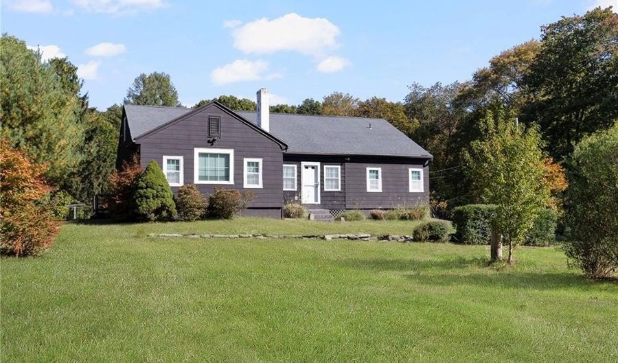159 Ten Rod Rd, North Kingstown, RI 02852 - 0 Beds, 1 Bath