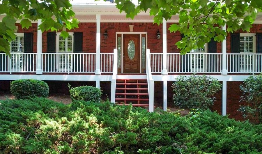 1160 Glen Wilkie, Ball Ground, GA 30107 - 3 Beds, 3 Bath