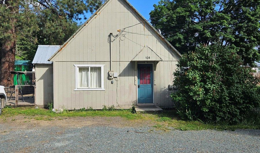104 N Mill St, Clark Fork, ID 83811 - 1 Beds, 1 Bath