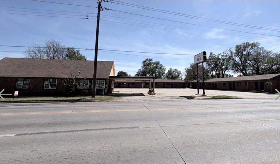 105 Oklahoma Blvd, Alva, OK 73717 - 0 Beds, 0 Bath